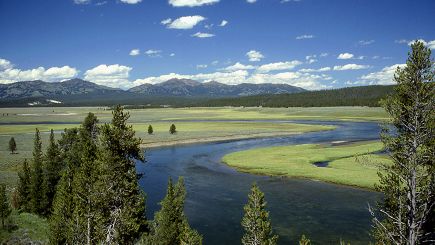 8-Day Yellowstone, Mt. Rushmore & Arches National Park Bus Tour from Los Angeles (1 Night in Canyon Lodge) 8-Day Yellowstone, Mt. Rushmore & Arches National Park Bus Tour from Los Angeles (1 Night in Canyon Lodge)